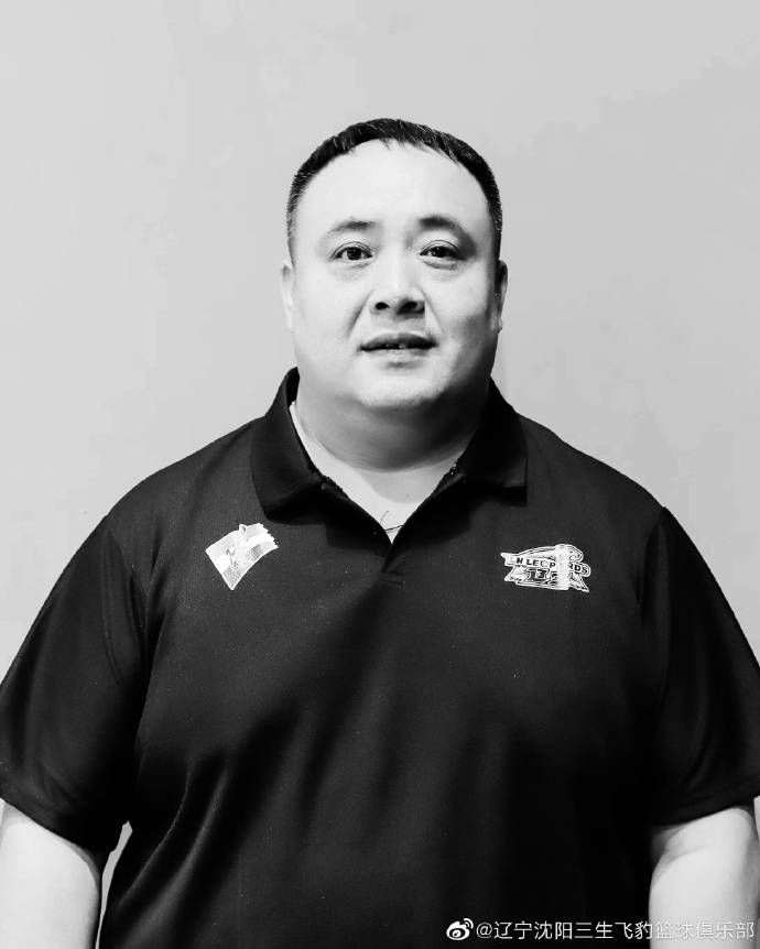 此外几周前也有日本媒体报道称，弗里克与勒夫是浦和红钻的帅位候选，不过这些说法并不属实，赫格莫确定将在明年1月入主。